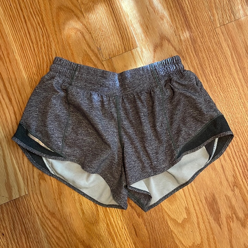 Lululemon Hotty Hot shorts